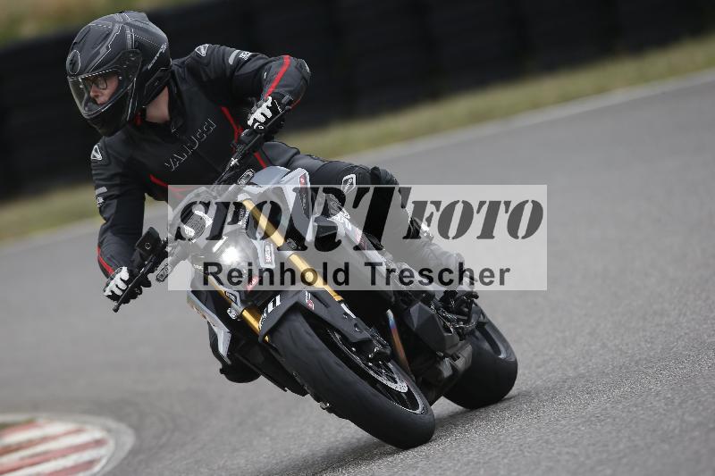 Archiv-2023/47 24.07.2023 Track Day Motos Dario - Moto Club Anneau du Rhin/21